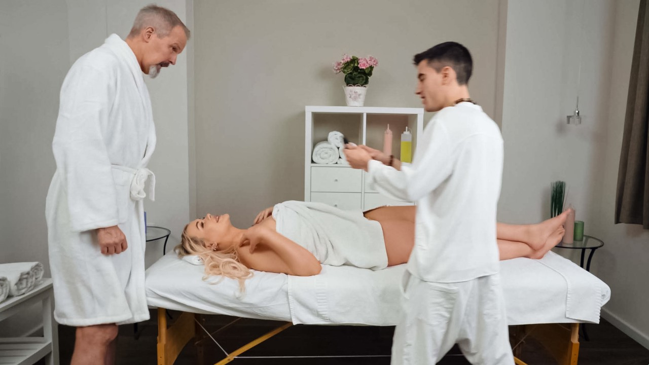 Vợ chồng đi massage và cái kết